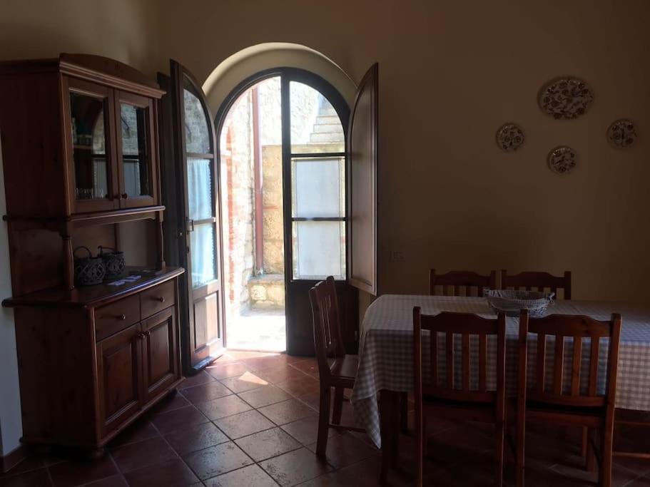 Cozy Home In Countryside Asciano Siena -Renovated! Экстерьер фото