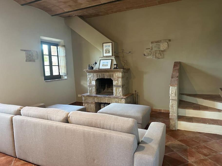 Cozy Home In Countryside Asciano Siena -Renovated! Экстерьер фото